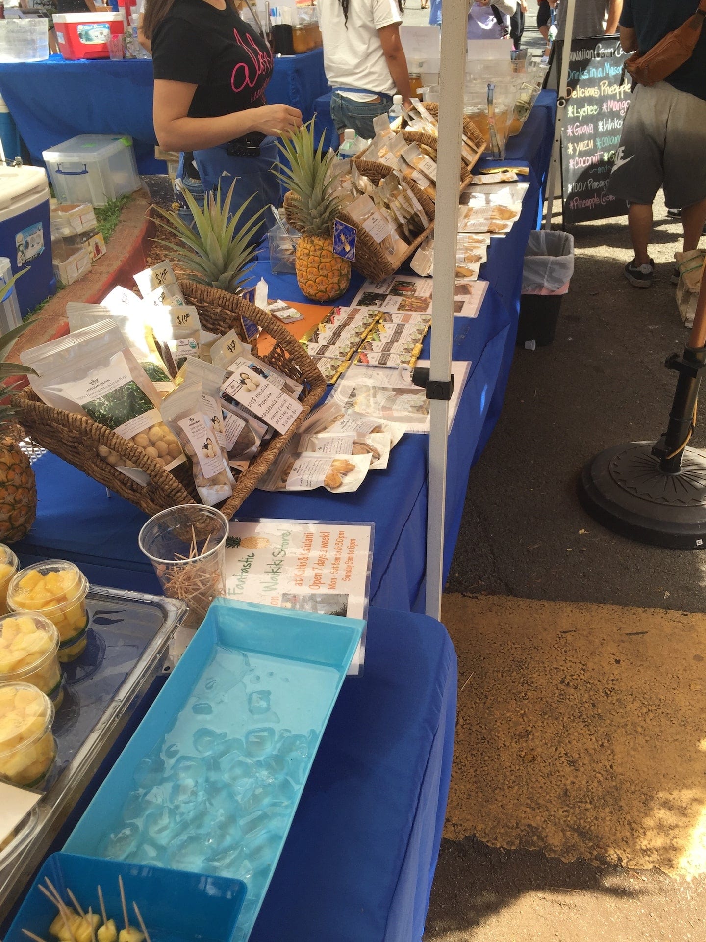 Hawaiian Crown booth at KCC farmers Market