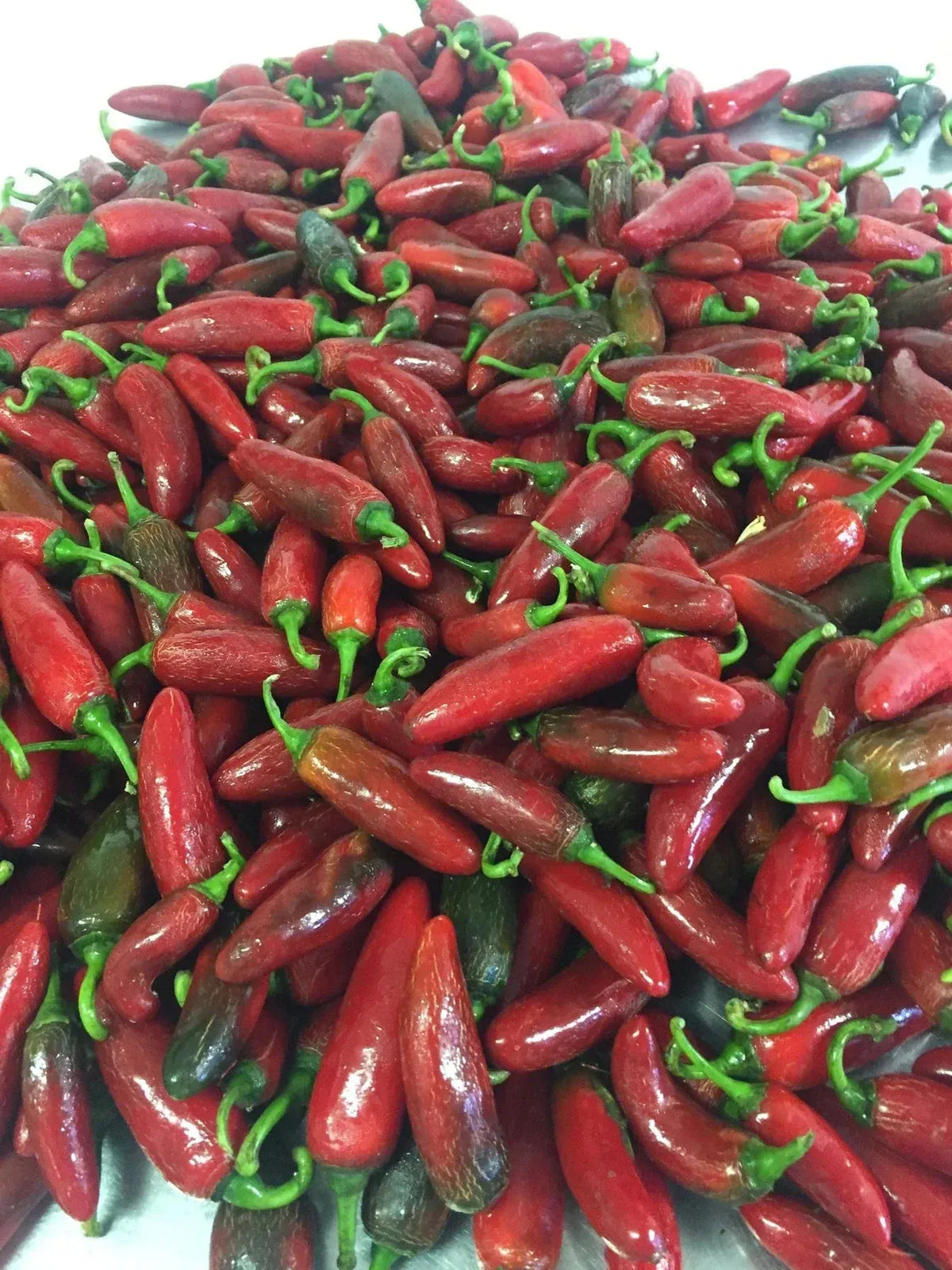 Hawaiian Chili Pepper Sriracha Hot Sauce - Hawaiian Farmers Market{